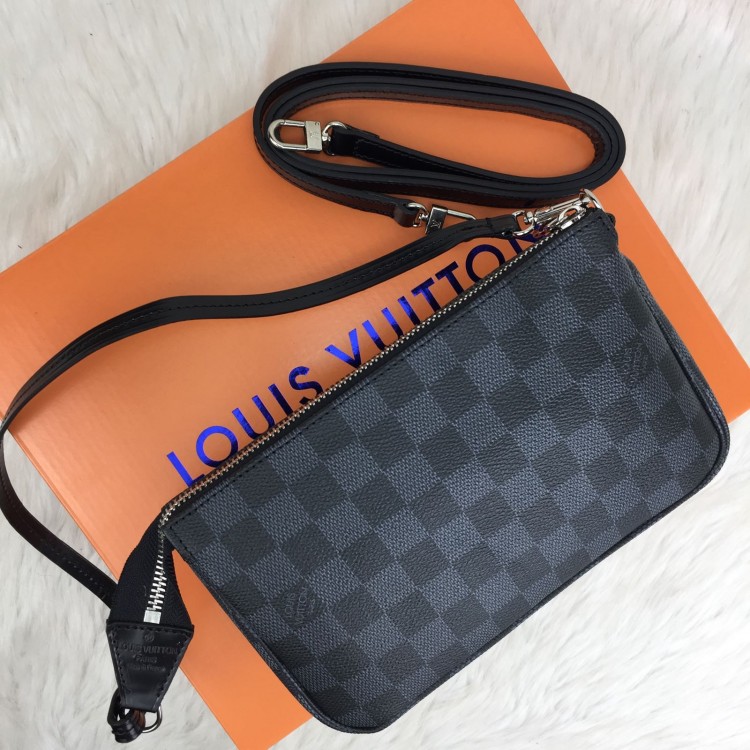 LOUİS VUİTTON POCHETTE ACCESSORİES GRAPHİTE DAMİER